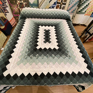 Village Handmade > Quilts