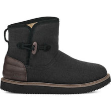 Cozy Vibe Surf Check Boots