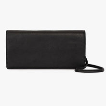 Deluxe Clutch with Strap