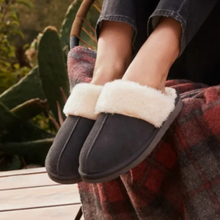 Chesney Slide Slippers