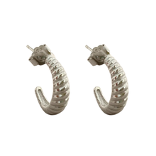 Ribbed Hoop Earrings