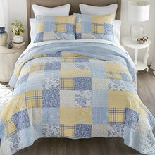 Spring Flowers Quilt Sets