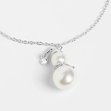 Pearl Snowman Necklace