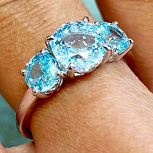 Round 3-Stone Ring