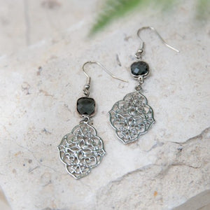 Esme Small Beaded Filigree Earrings