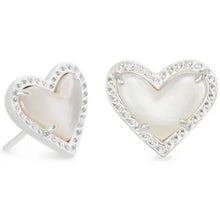 Ari Heart Pearl Earrings