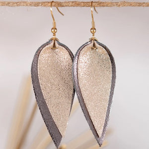 Glitter Pucker Earrings