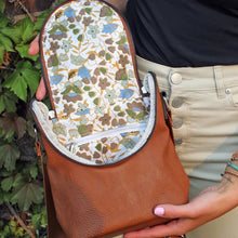 Abby Crossbody