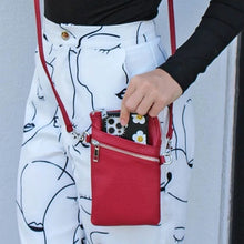 Carrie Crossbody