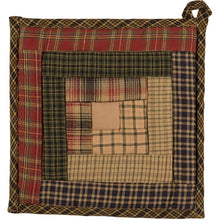 Tea Cabin Pot Holder Patchwork