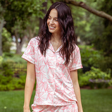 Petal Pusher Collared Lounge Top