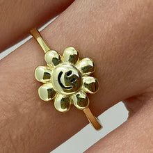 Smiley Flower Ring