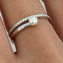 Pearl Solitaire with Cubic Zirconia Split Ring