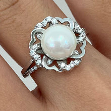 Pave Flower Pearl Split Band Ring
