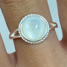 Stone with Rope Edge Ring