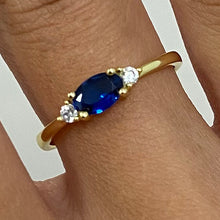 Horizontal Oval with Accent Ring