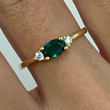 Horizontal Oval with Accent Ring