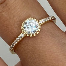 Dotted Bezel Moissanite Solitaire Ring