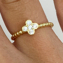 5 Cubic Zirconia Clover Bubble Band Ring