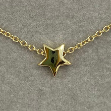 Tiny Smooth Star Necklace