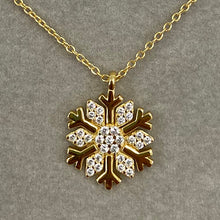 Pave Smooth Snowflake Necklace