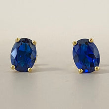 Oval Stud Earrings