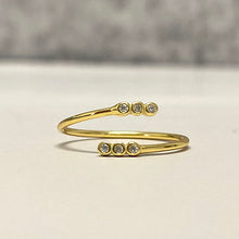 3 Dots Double Bar Ring