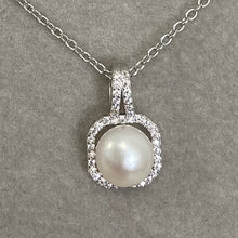 Pearl Square Halo Necklace