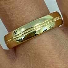 Miligrain Center Wedding Band Ring