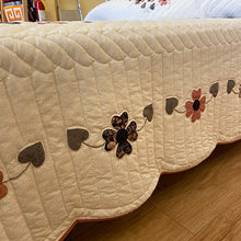 Pink Hearts Bouquet King Quilt