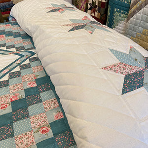 Blue/Pink Lonestar in Commons Quilt