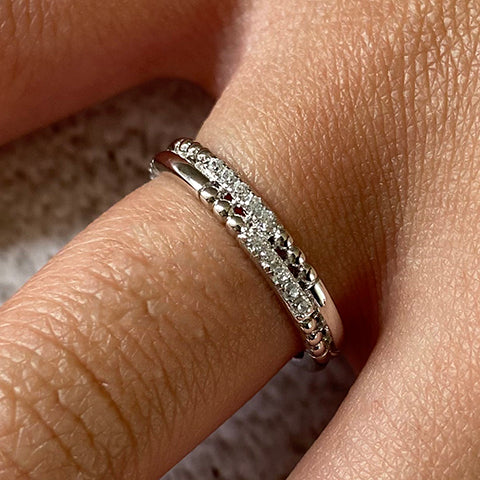 Cubic Zirconia Chip Split Band Ring