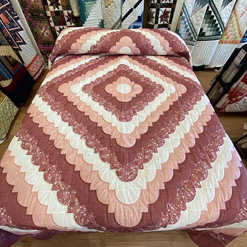 Pink Ocean Wave Quilt