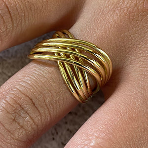 Quadband Criss Cross Band Ring