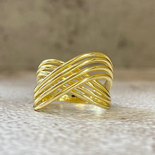 Quadband Criss Cross Band Ring