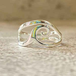 Wishbone with Swirl Band Ring