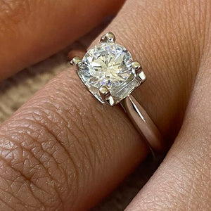 4-Prong Basket Setting Cubic Zirconia Ring