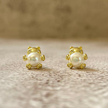 Pearl Teddy Bear Stud Earrings