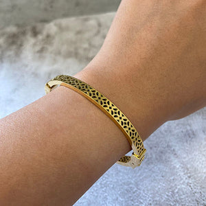 Trellis Hinge Bangle Bracelet