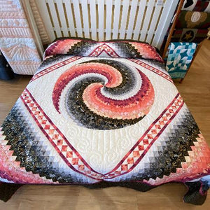 Spinning Trip King Quilt