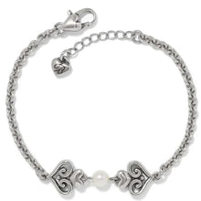 Amore Pearl Bracelet