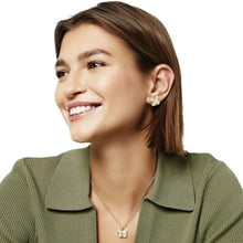 Entrata Short Necklace