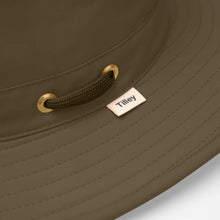 Airflow Broad Brim Hat