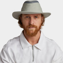 Airflow Broad Brim Hat