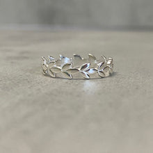 Vine Band Ring