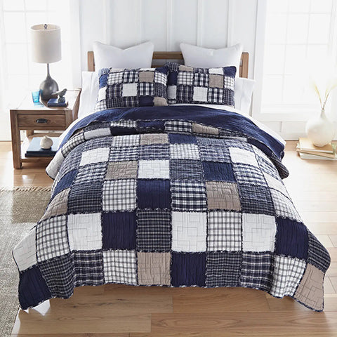 Checkerboard Indigo Quilt Sets