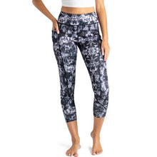 Moonlit Crossovers Leggings