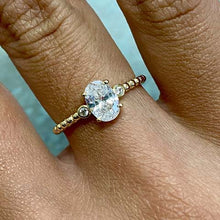 Oval Solitaire Bubble Band Ring