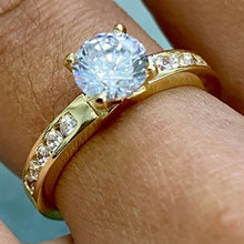 Solitaire & Inset Band Ring Set