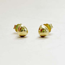 Pebble Stud Earrings